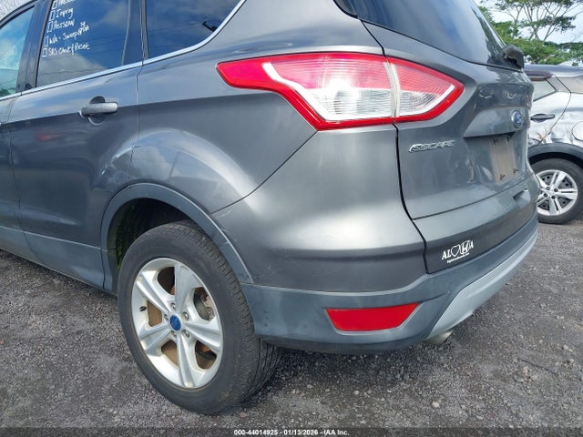 1FMCU0GX0EUA53796 Ford ESCAPE SE