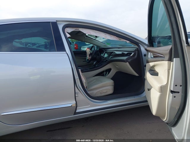 1G4ZN5SS9HU132243 Buick Lacrosse Preferred