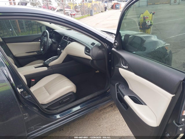 2020 HONDA INSIGHT 19XZE4F94LE000522 Photo 4