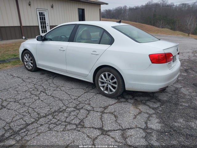 Продажа на аукционе авто 2014 Volkswagen Jetta 1.8t Se, vin: 3VWD17AJXEM409168, номер лота: 44015015