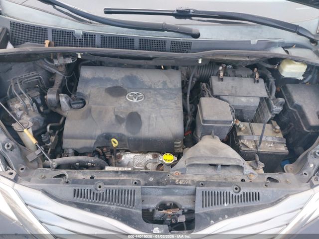 2014 TOYOTA SIENNA 5TDYK3DC0ES521372 Photo 9