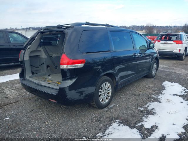 2014 TOYOTA SIENNA 5TDYK3DC0ES521372 Photo 3