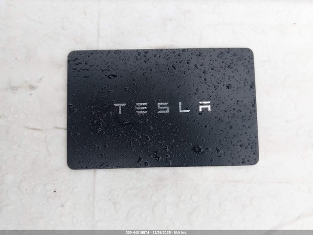 2021 TESLA MODEL Y 5YJYGDEE0MF213404 Photo 10