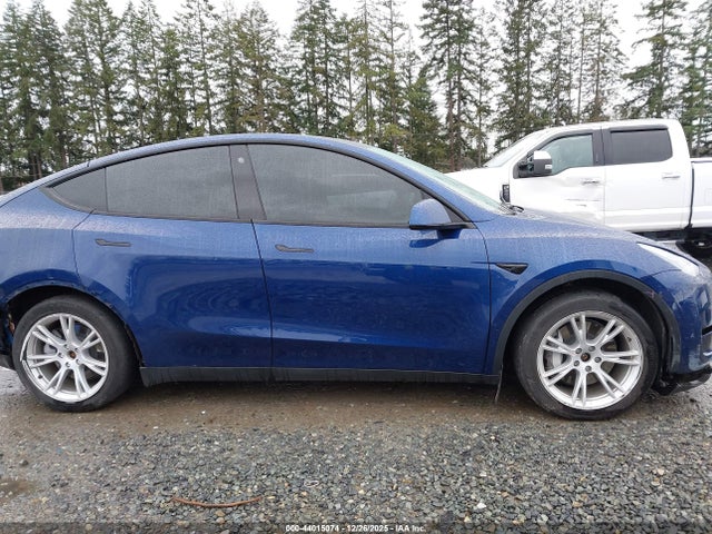 5YJYGDEE0MF213404 Tesla Model Y Long Range Dual Motor All-wheel Drive