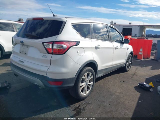 2017 FORD ESCAPE 1FMCU0G91HUD20546 Photo 3