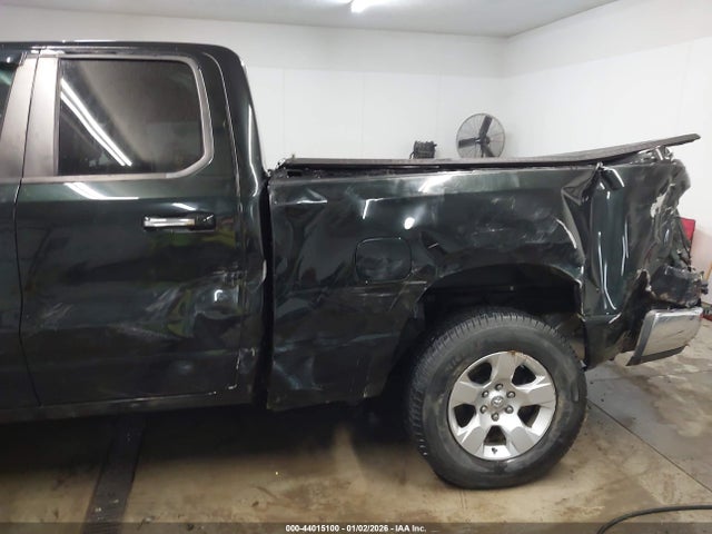 Продажа на аукционе авто 2019 Ram 1500 Big Horn/lone Star  4x4 6'4 Box, vin: 1C6SRFBT2KN680747, номер лота: 44015100