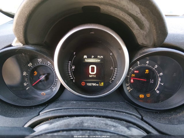 2017 FIAT 500X ZFBCFYCB0HP609960 Photo 6