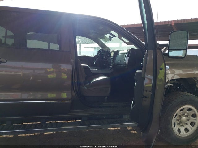Chevrolet lml 2015 1GC1KWE8XFF133886 Image 5