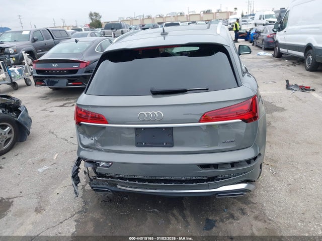 WA1GAAFY6P2118786 Audi Q5 Premium 45 Tfsi S Line Quattro