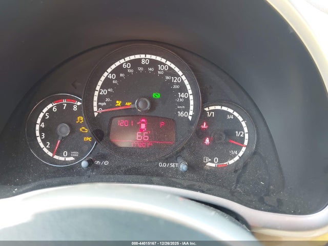 Продажа на аукционе авто 2013 Volkswagen Beetle 2.5l, vin: 3VWJX7AT3DM674239, номер лота: 44015167