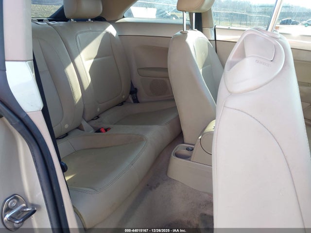 Продажа на аукционе авто 2013 Volkswagen Beetle 2.5l, vin: 3VWJX7AT3DM674239, номер лота: 44015167