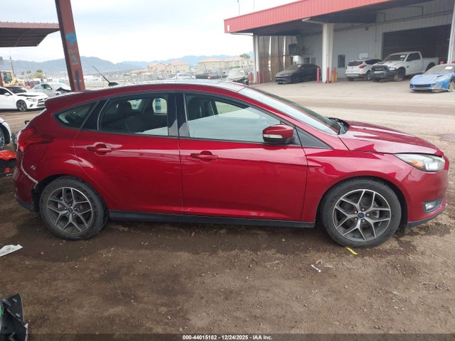1FADP3M2XHL213838 Ford FOCUS SEL