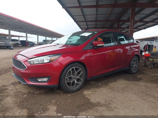 2017 FORD FOCUS 1FADP3M2XHL213838 Photo 1