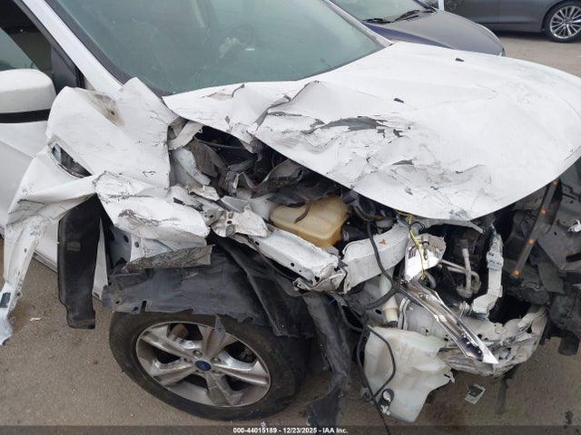 1FMCU0GXXEUA63140 Ford ESCAPE SE