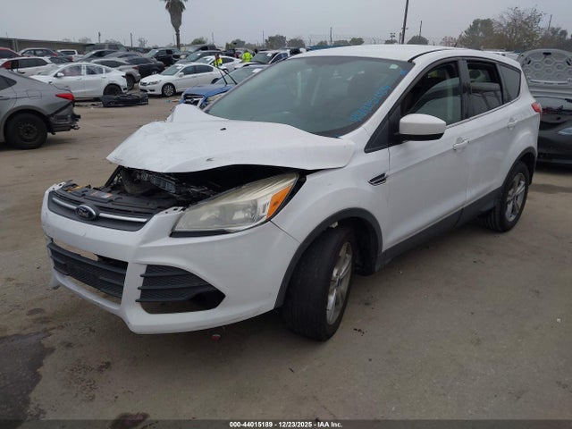 1FMCU0GXXEUA63140 Ford ESCAPE SE