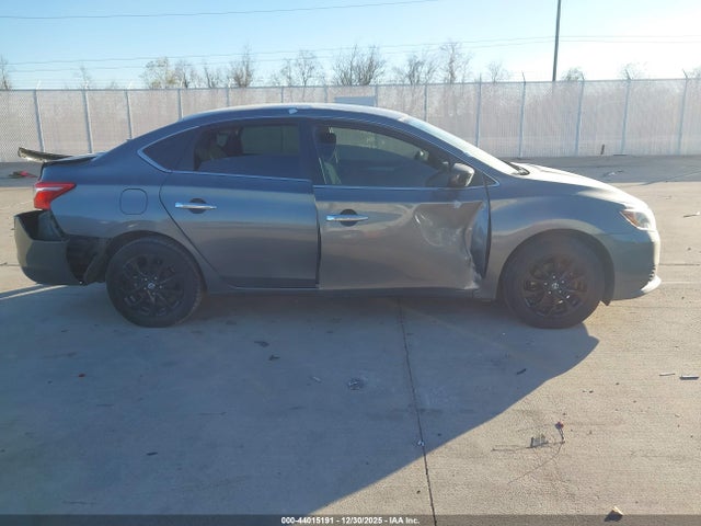3N1AB7AP1JY239828 Nissan SENTRA S