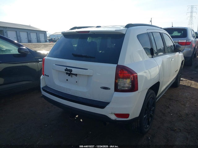 2015 JEEP COMPASS 1C4NJDBB6FD324791 Photo 3