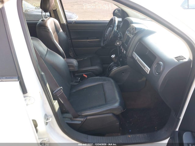 2015 JEEP COMPASS 1C4NJDBB6FD324791 Photo 4