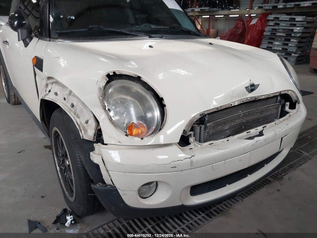 2007 MINI COOPER WMWMF33567TT50960 Photo 5