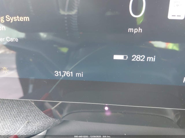 Lucid Air Pure 2023 50EA1PFA5PA007293 Image 7