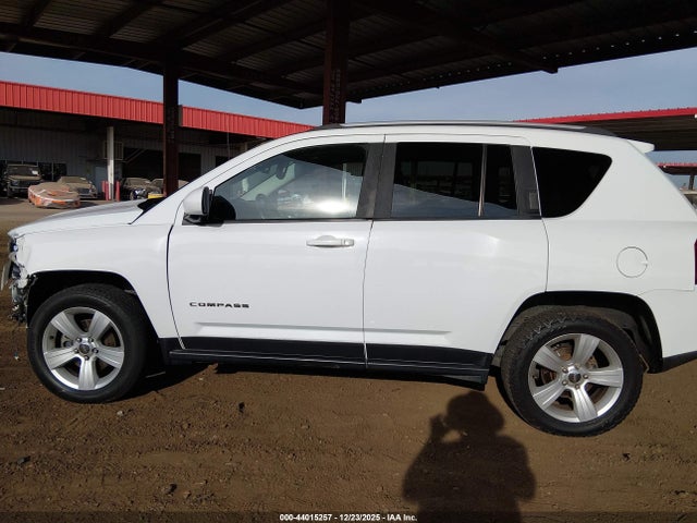 Jeep Compass Latitude 2016 1C4NJDEB3GD594154 Image 15