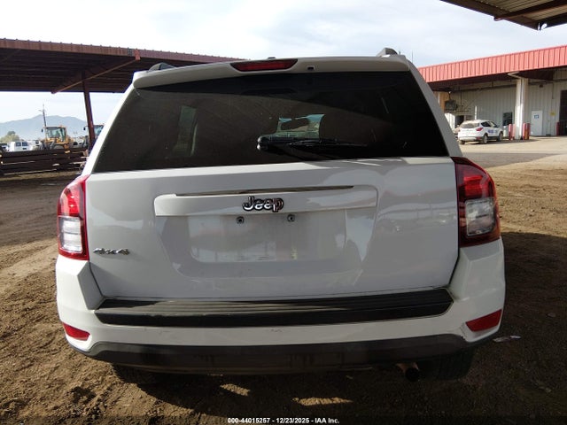 Jeep Compass Latitude 2016 1C4NJDEB3GD594154 Image 17