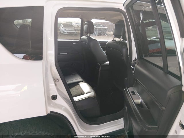 Jeep Compass Latitude 2016 1C4NJDEB3GD594154 Image 8