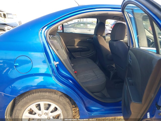 1G1JD5SH2J4103769 Chevrolet Sonic Lt Auto