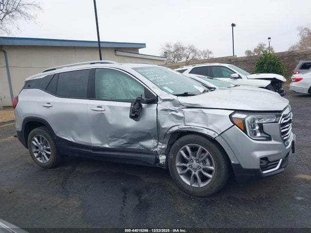 3GKALPEV3NL187824 GMC Terrain Fwd Slt