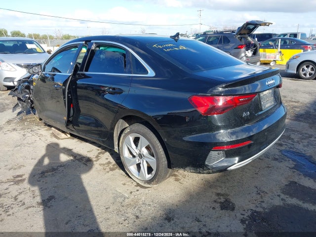2023 AUDI A3 WAUAUDGY8PA091208 Photo 2
