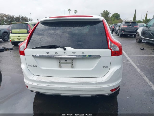 YV440MDM0G2887908 Volvo Xc60 T5 Drive-e Platinum