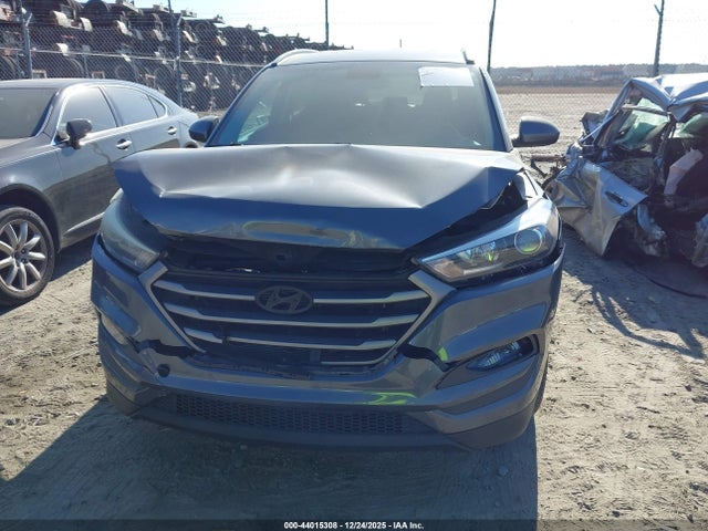 Hyundai TUCSON SE 2016 KM8J33A47GU188920 Image 12