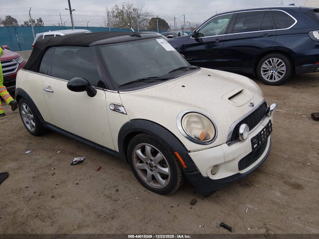 2009 MINI COOPER S WMWMS33589TG89172 Photo 0
