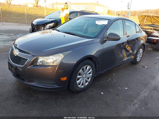 Auction sale of the 2011 Chevrolet Cruze Ls, vin: 1G1PC5SH8B7157946, lot number: 44015355