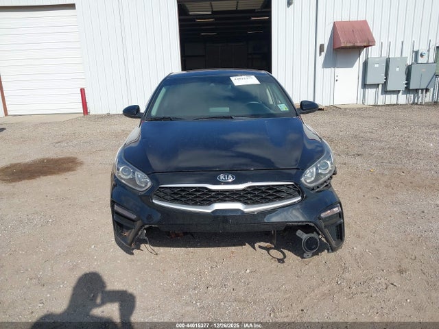 3KPF24AD4ME345851 KIA Forte Lxs