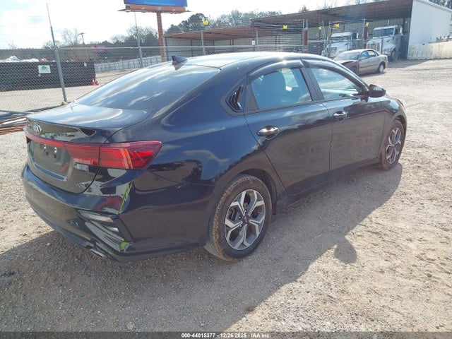 3KPF24AD4ME345851 KIA Forte Lxs