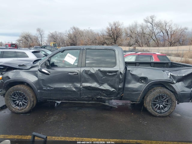 1C6SRFRT1LN386909 RAM 1500 Laramie 4x4 6&#039;4 Box