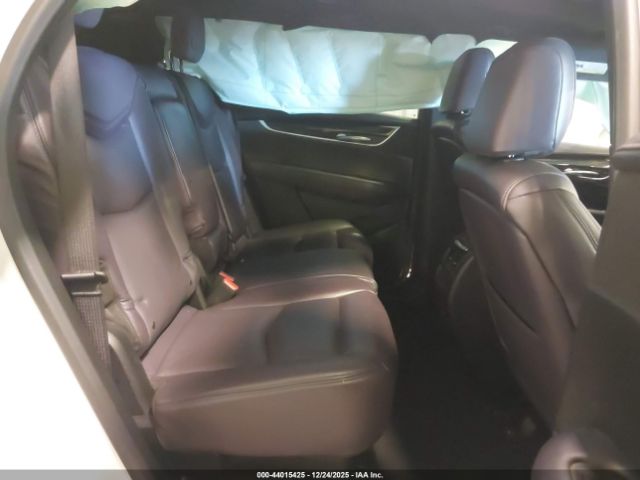 2017 CADILLAC XT5 1GYKNERSXHZ160481 Photo 7