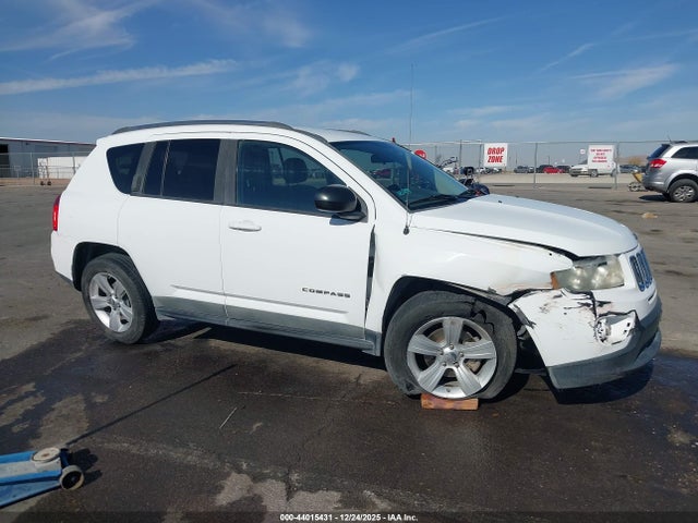 Продаж на аукціоні авто 2011 Jeep Compass, vin: 1J4NT1FAXBD271981, номер лоту: 44015431