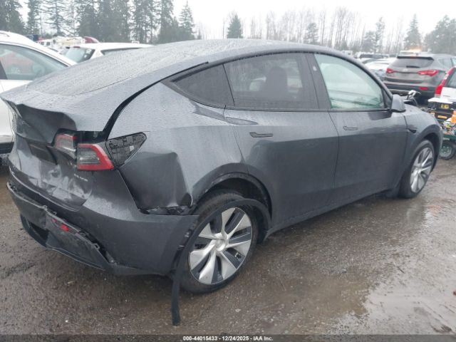2023 TESLA MODEL Y 7SAYGDEE5PF937547 Photo 3