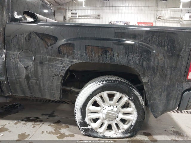 2011 Gmc Sierra 2500hd Denali მანქანა იყიდება აუქციონზე, vin: 1GT125CG7BF136162, აუქციონის ნომერი: 44015449