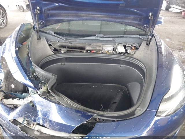 Продаж на аукціоні авто 2018 Tesla Model 3 Long Range/mid Range, vin: 5YJ3E1EA3JF016914, номер лоту: 44015466