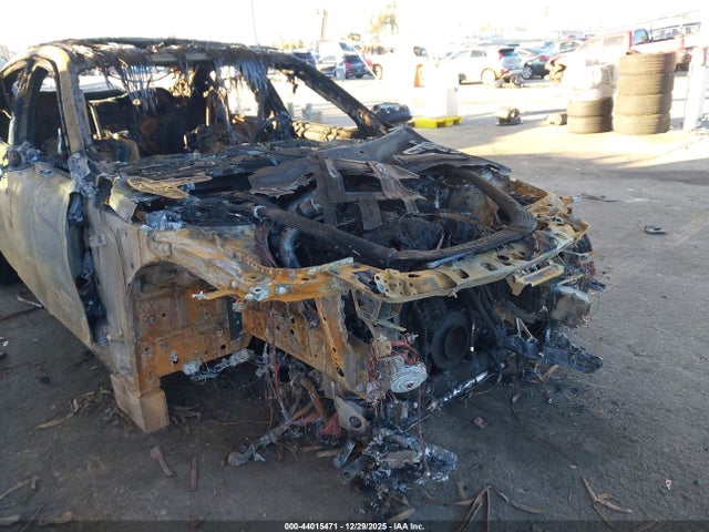 2016 BMW M3 WBS8M9C53G5E68803 Photo 5