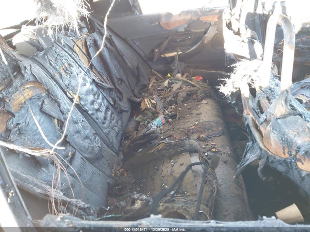 2016 BMW M3 WBS8M9C53G5E68803 Photo 7