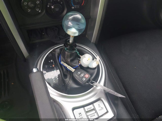 JF1ZNAA12L8753661 Toyota 86