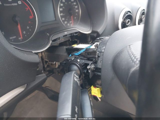 2016 AUDI A3 WAUA7GFF7G1040727 Photo 5