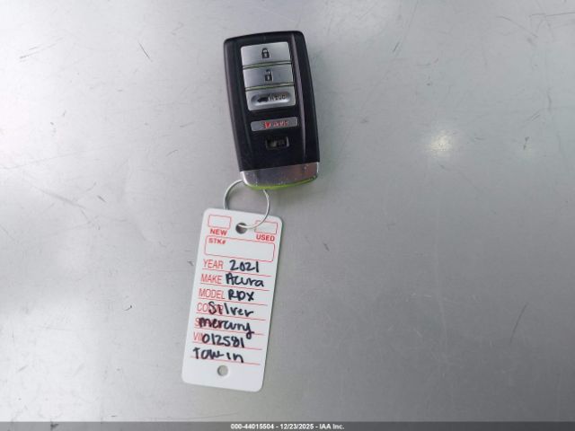 2021 ACURA RDX 5J8TC2H67ML012581 Photo 10