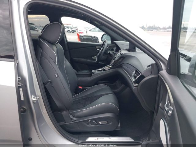 2021 ACURA RDX 5J8TC2H67ML012581 Photo 4
