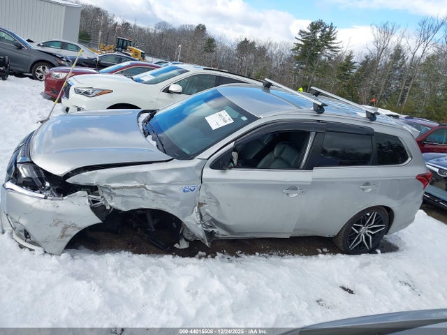 Mitsubishi OUTLANDER PHEV 2022 JA4J2VA74NZ027416 Image 15