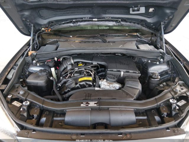 2015 BMW X1 WBAVM5C51FVV94069 Photo 9